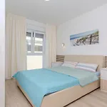 Lägenhet Eses By Interhome