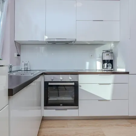 Eses By Interhome * 비르