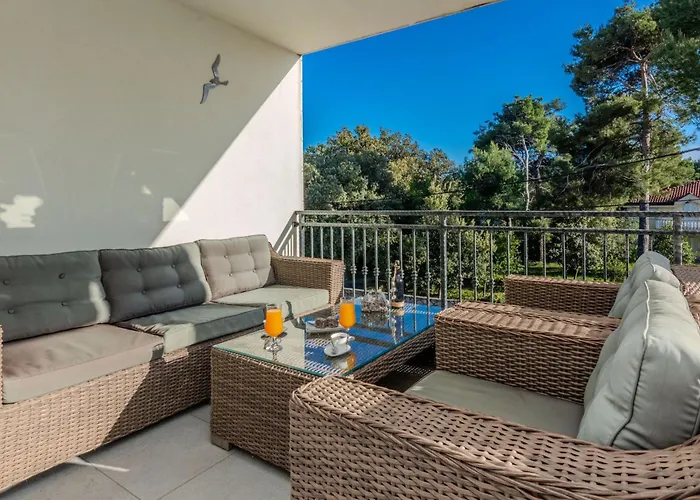 아파트 Eses By Interhome 비르