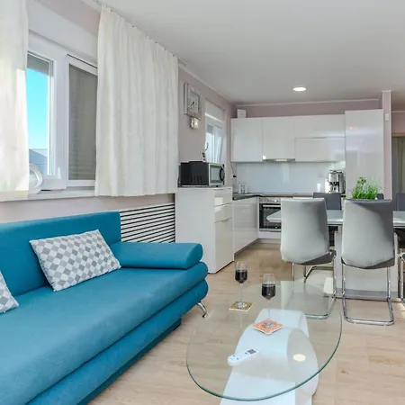 Eses By Interhome